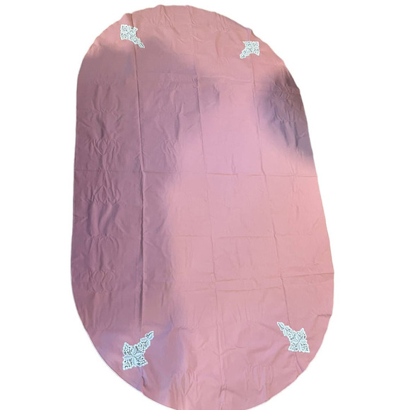 Vintage Pink Madeira Cut Out Rounded Rectangle Tablecloth - Picture 1 of 3